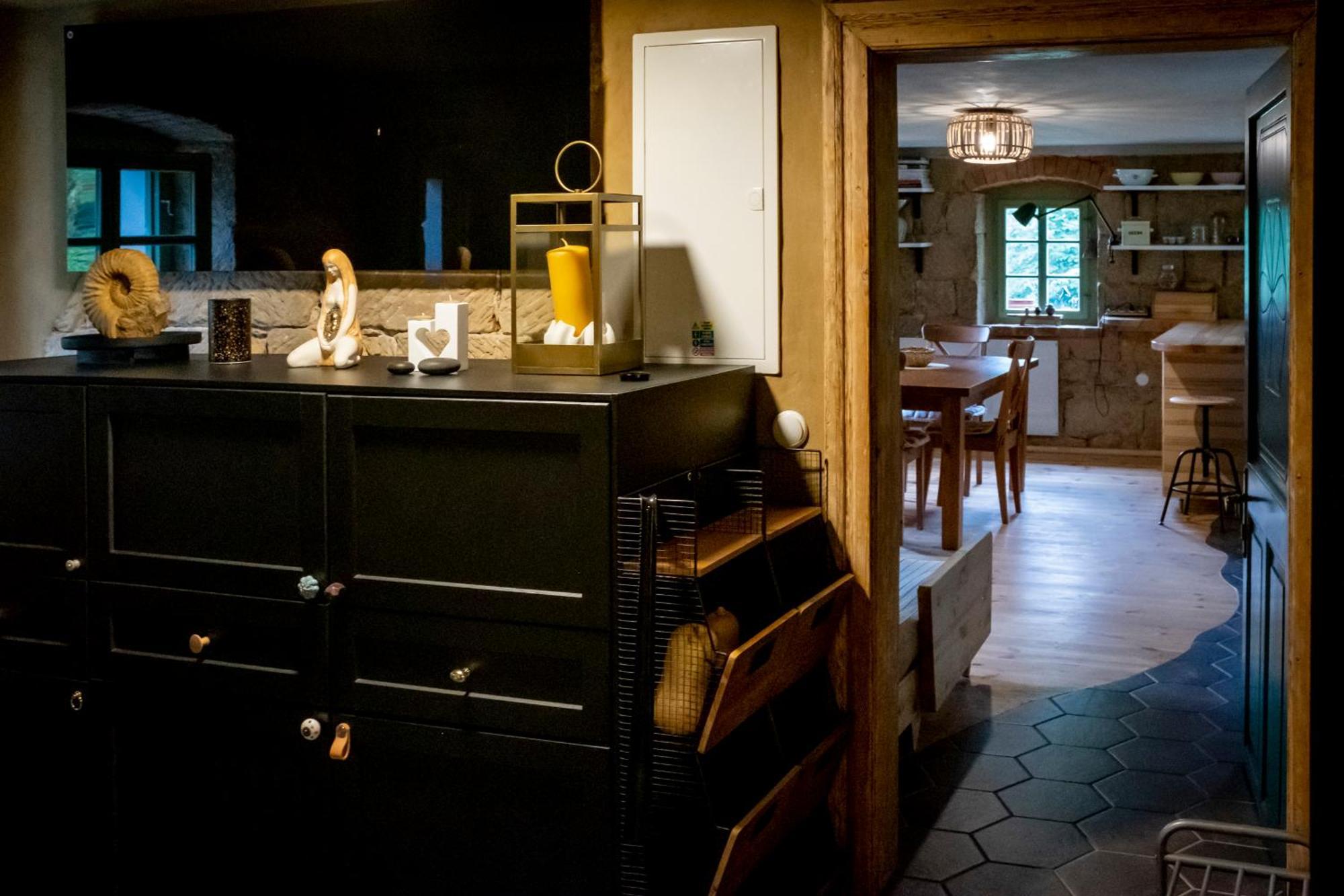 Enjoy Cozy Romance Hills Forest Gardens Views Sauna Whirlpool Bath Jablonné v Podještědí Εξωτερικό φωτογραφία