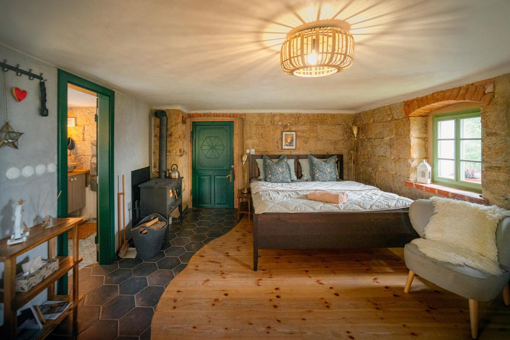 Enjoy Cozy Romance Hills Forest Gardens Views Sauna Whirlpool Bath Jablonné v Podještědí Εξωτερικό φωτογραφία
